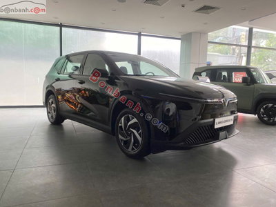 Xe VinFast Limo Green AT 2026