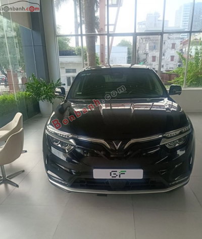 Xe VinFast VF8 Eco AWD 2023