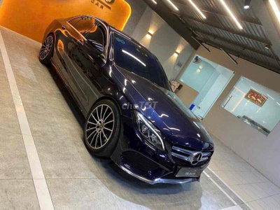 Mercedes C300 AMG 2017 Xanh