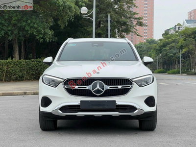 Xe Mercedes Benz GLC 200 4Matic 2026