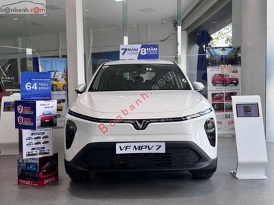 Xe VinFast VF MPV 7 AT 2026