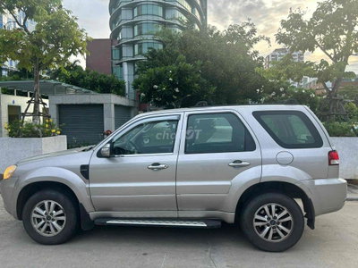 Ford Escape 2012 màu Bạc
