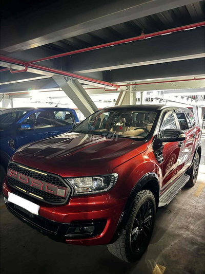 Ford Everest Titanium 2019 Đỏ mận