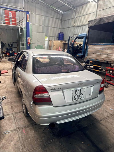 Daewoo Nubira Bạc Số sàn