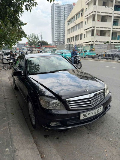 Mercedes-Benz C250 Đen