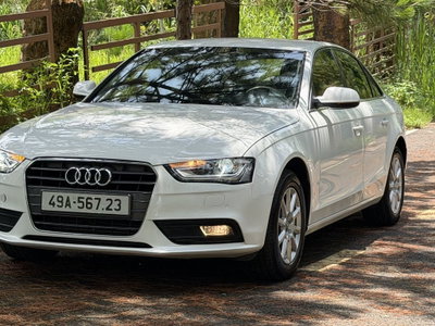 Audi A4 2012 Trắng