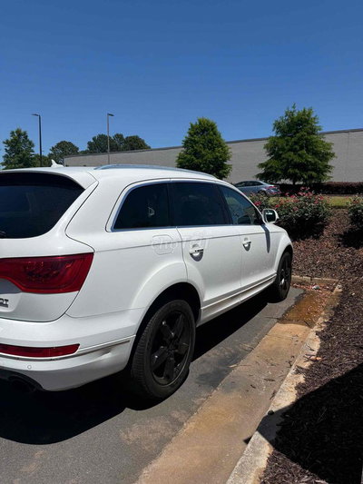 Audi Q7 2010 Trắng