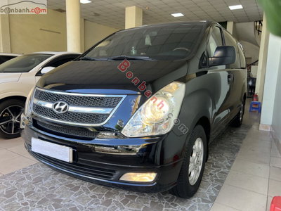 Xe Hyundai Grand Starex 2.4 AT 2015