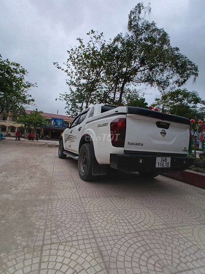 Nissan Navara 2017 Trắng