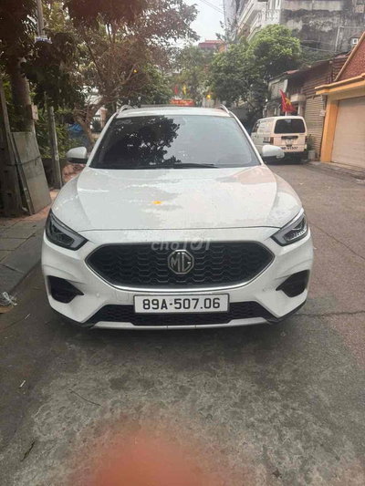 MG ZS 2024 1.5L STD Trắng