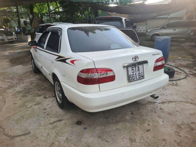 Toyota Corolla Trắng Số sàn