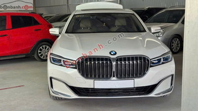 Xe BMW 7 Series 730Li 2021