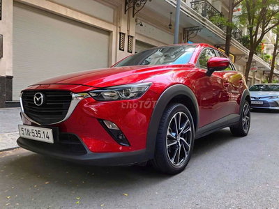 Gia đình bán xe hiệu Mazda CX-3 SX 2024 mới 95%