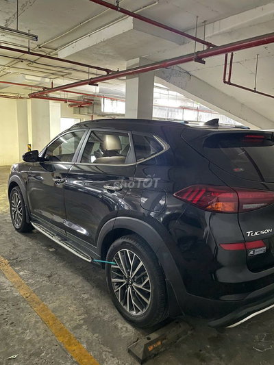 Hyundai Tucson 2021 2.0 đặc biệt Đen