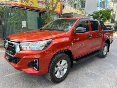 Xe Toyota Hilux 2.4E 4x2 AT 2020