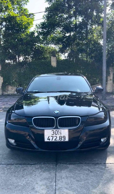 BMW 320i 2009 at