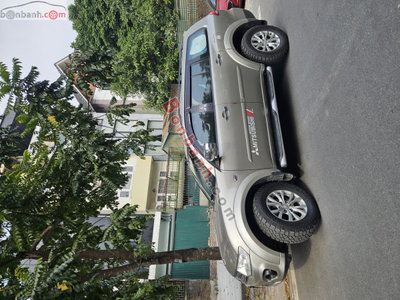 Xe Mitsubishi Pajero Sport 3.0G 4x4 AT 2015