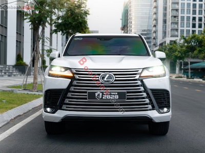 Xe Lexus LX 600 Urban 2024