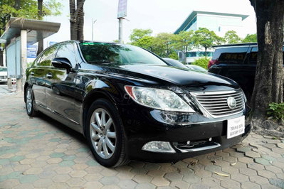 Lexus LS460L AWD 2008 Đen 86.000 km