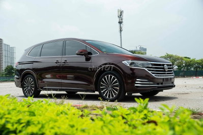 Volkswagen Viloran 2023 Luxury Đỏ