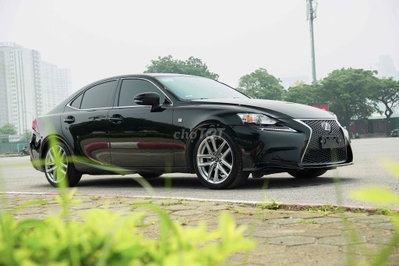 Lexus IS250 2016 F Sport 65000 km Đen