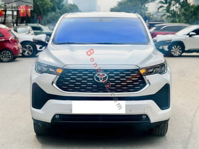 Xe Toyota Innova Cross 2.0 CVT 2024