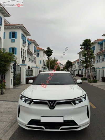 Xe VinFast VF9 Plus 6S SDI 2023