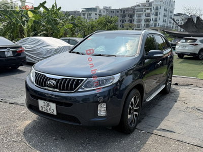Xe Kia Sorento 2.4 GAT Deluxe 2019
