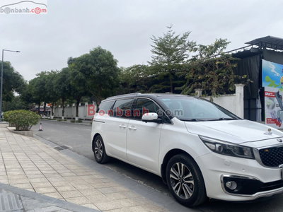 Xe Kia Sedona 2.2L DATH 2017