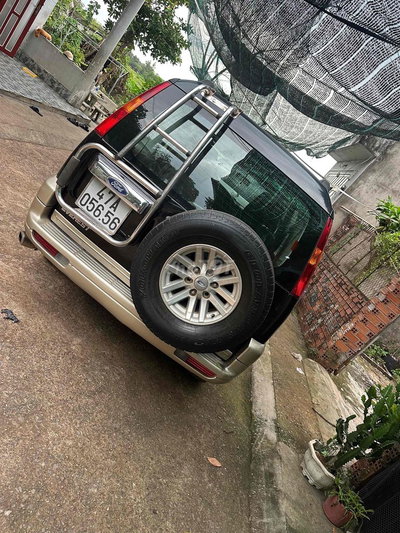 Ford Everest 2005 Đen