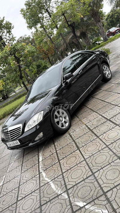 Mercedes-Benz S550 Đen
