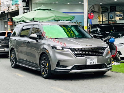 Xe Kia Carnival Luxury 2.2D 2022