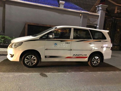 Toyota Innova 2014 Trắng Số sàn