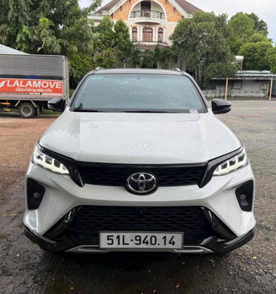 Toyota Fortuner 2024 2.7 AT 12.000 km
