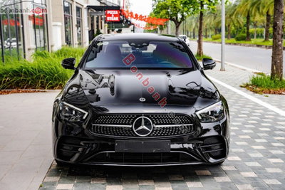 Xe Mercedes Benz E class E300 AMG 2022