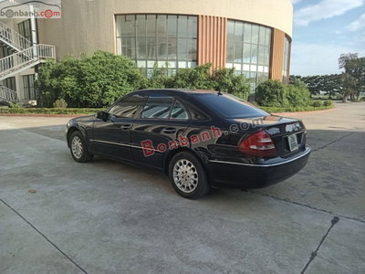 Xe Mercedes Benz E class E240 2003