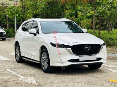 Xe Mazda CX5 Premium Exclusive 2.0 AT 2025