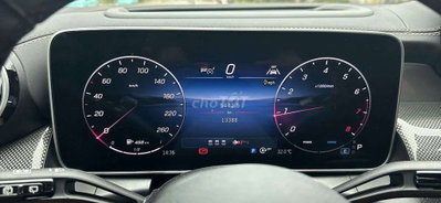 Mercedes-Benz GLC 300 Xám 13.000 km