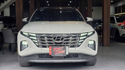 Hyundai Tucson 2023 1.6L Turbo, màu trắng,4v7km