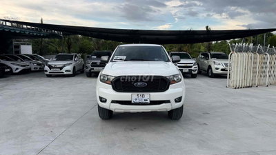 Ford Ranger XLS 2020 Trắng mẫu mới 2021