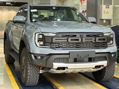 Ford Ranger Raptor 2026 Trắng Xám