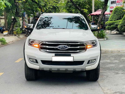 Everest 2 cầu 1 Chủ Biển SG Xe Đẹp Bán Tại Ford