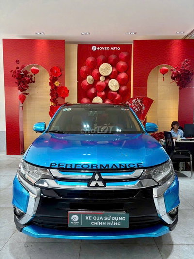 Mitsubishi Outlander Premium 2018 Xanh (Trắng)