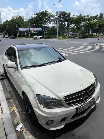 Mercedes-Benz C200