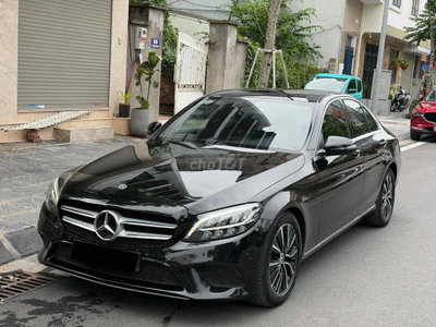 Mercedes-Benz C200 2018 6van km Đen