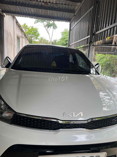KIA Soluto 2021 Luxury Trắng