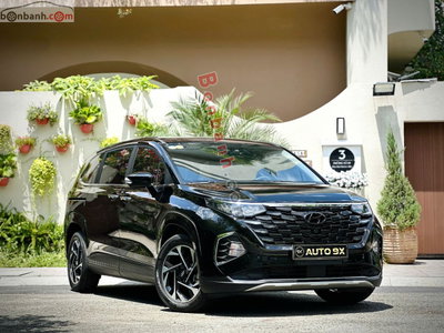 Xe Hyundai Custin Cao Cấp 1.5T 2025