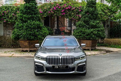 Xe BMW 7 Series 730Li M Sport 2021