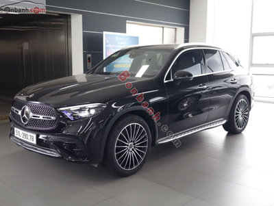 Xe Mercedes Benz GLC 300 4Matic 2023