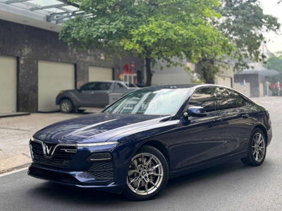 9 chủ Bán Lux A plus 2021 odo 6 vạn